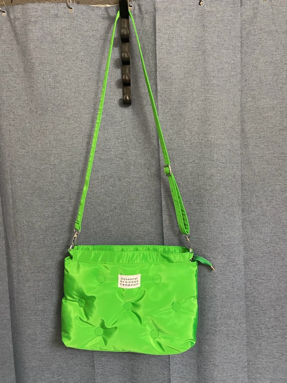 NWOT Green Quilted Tote (Numbered Logo) - Picture 2 of 3